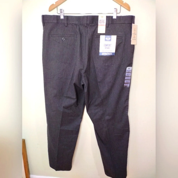 W40/L34 Men's Grey Dockers Comfort Khaki Relaxed Fit Stretch‎ Dress Work Pants - Picture 1 of 5
